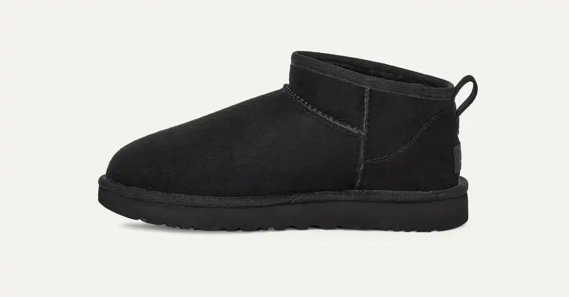 Damen Classic Ultra Mini Boot Black