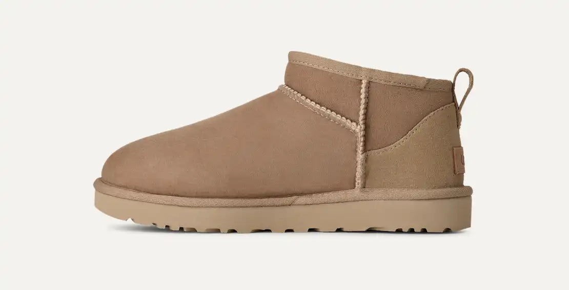 Damen Classic Ultra Mini Boot Sand